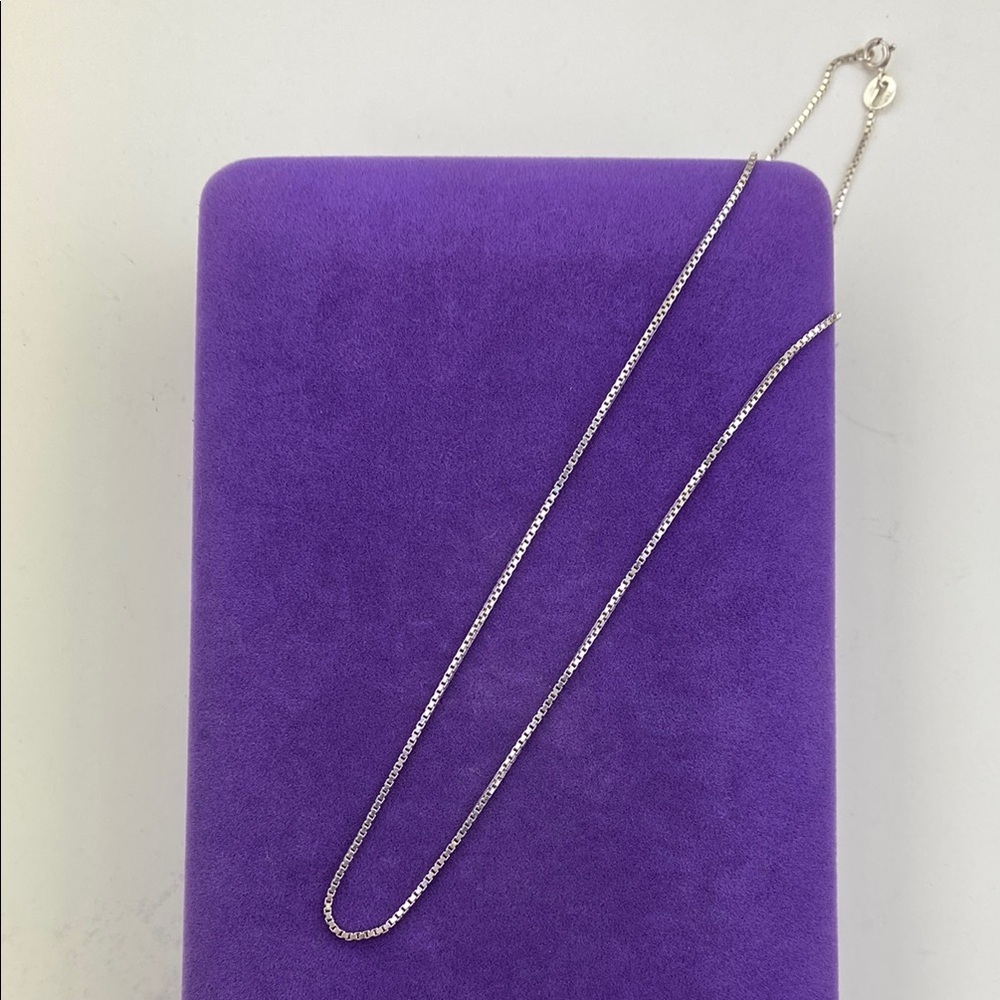 💛 Elegant Sterling Silver Box Chain Necklace